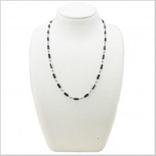 ディモアネックレス